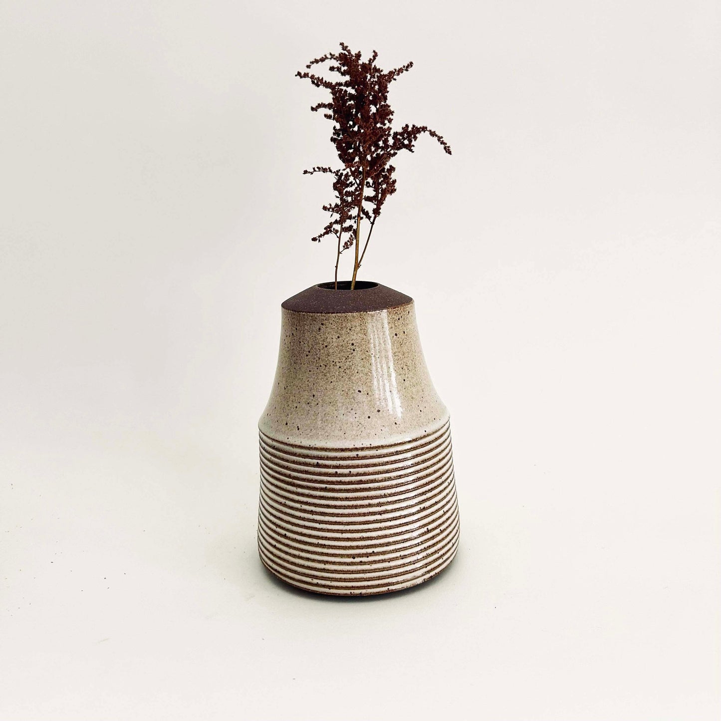 Tapered Textured Vase in Warm White