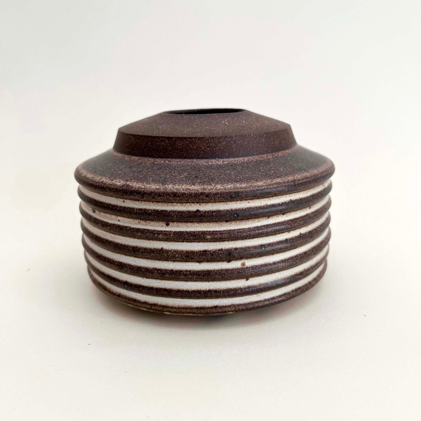 Cylindrical Ribbed Vase in Mocha Cream