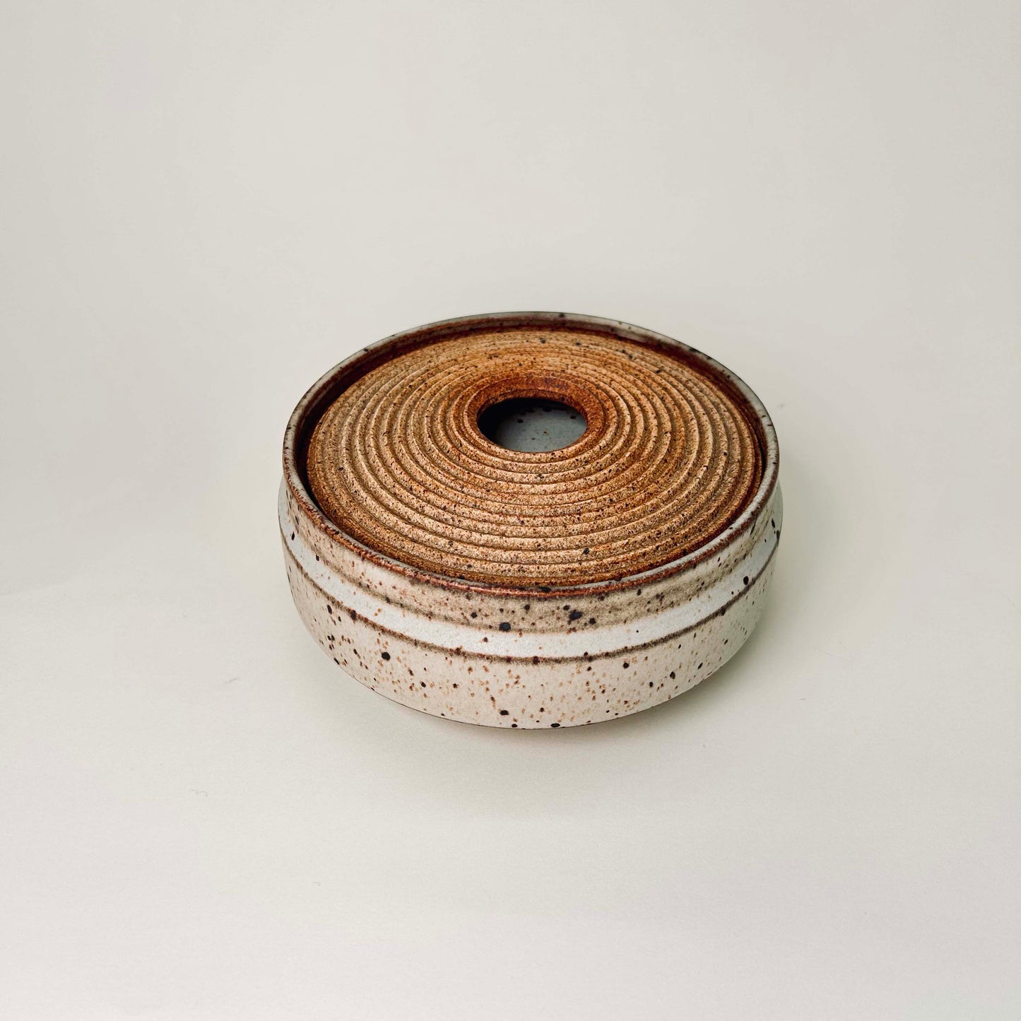 Wide, Textured Lidded Vessel in Mocha White