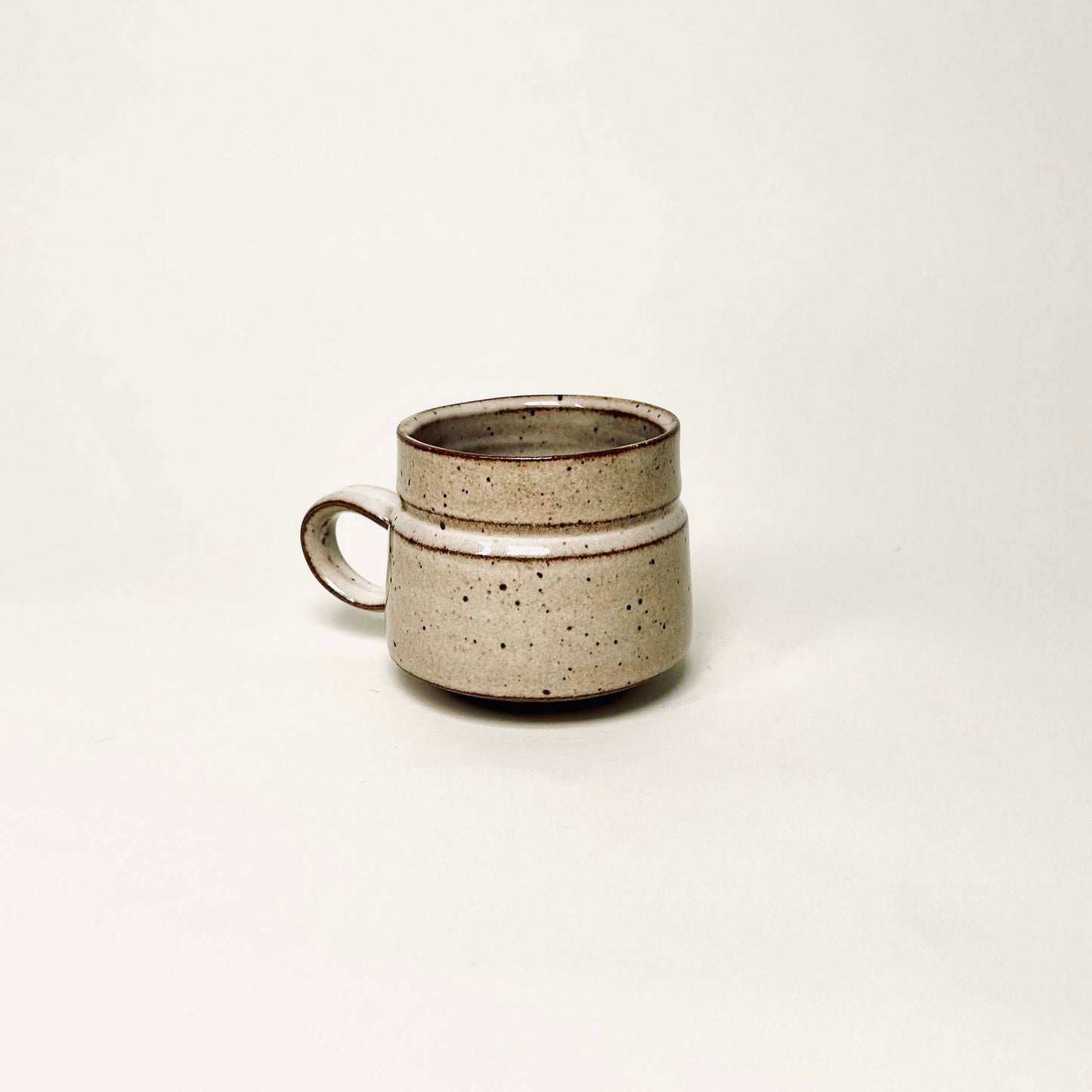 Small Angular Expresso Cup, Warm White