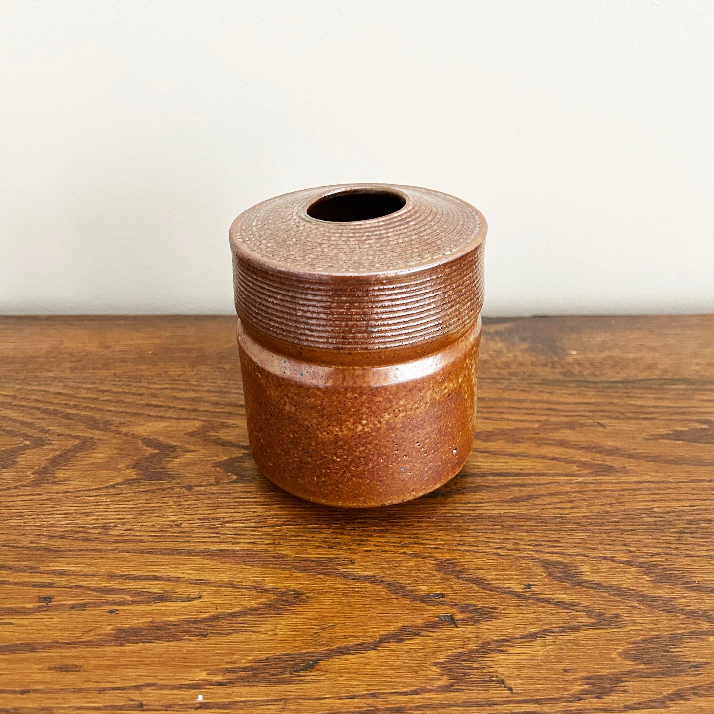 Cylindrical Vase w/ Textured Collar in Shino