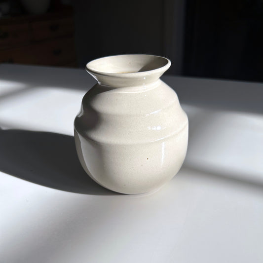 Bud Vase in Warm White