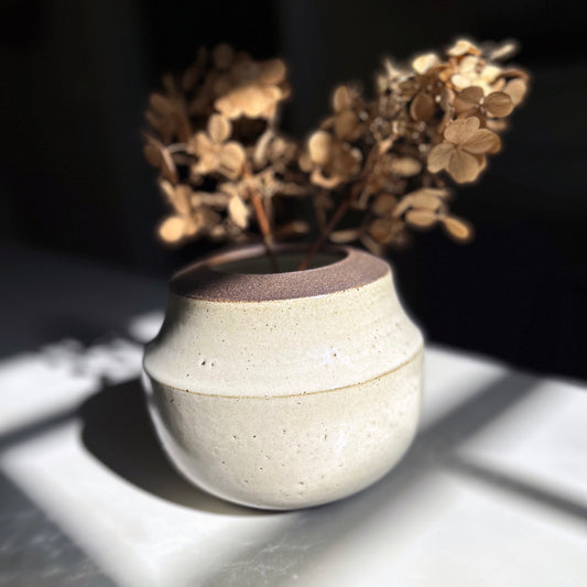 Vase in Warm White