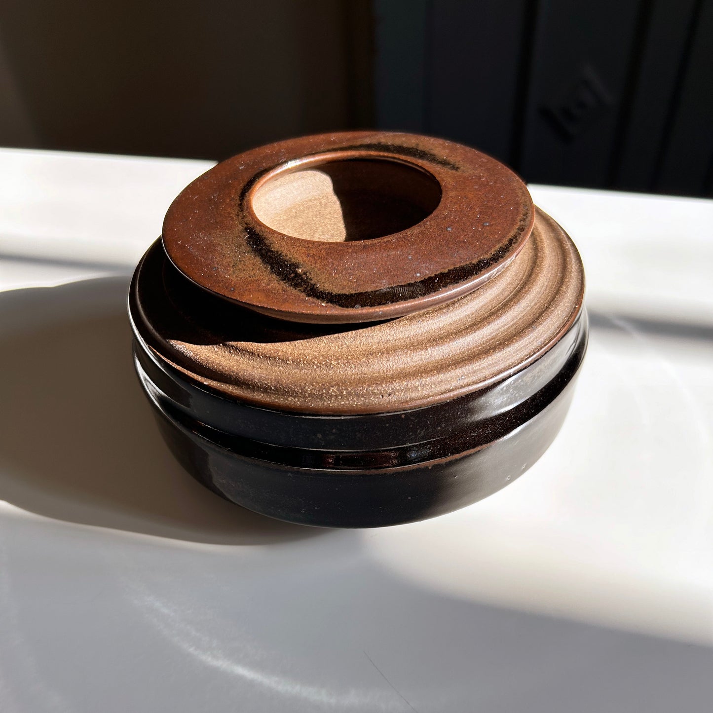 Lidded Vessel w/ Ribbed Collar in Oil Spot