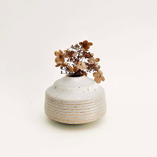Small, Cylindrical Ribbed Vase in Cotton White