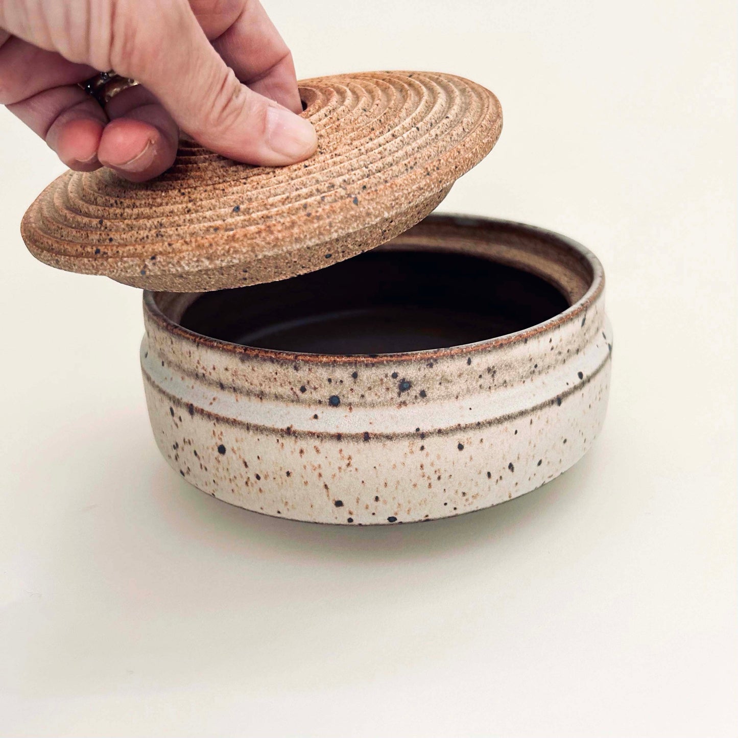 Wide, Textured Lidded Vessel in Mocha Creme