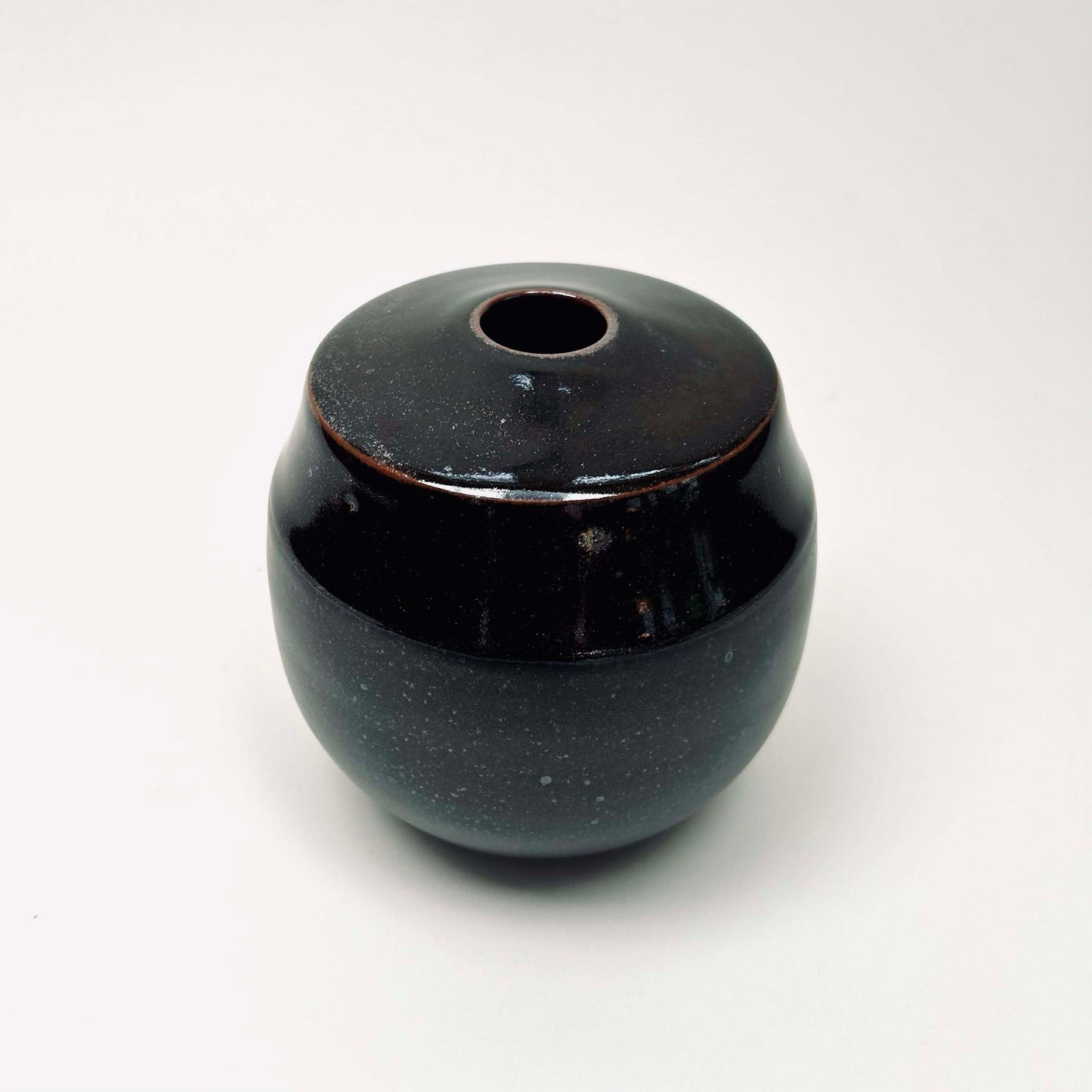 Two-Tone Vase In Satin Black