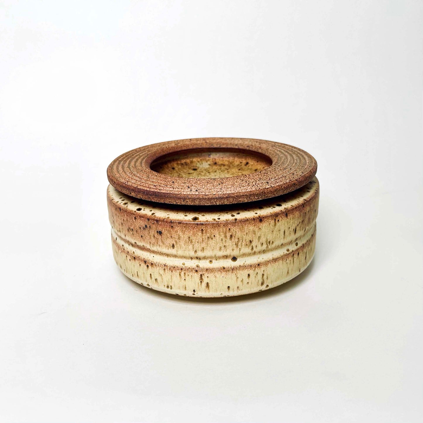 Wide, Cylindrical Vessel w/ Linear Textured Lid in Yellow Salt