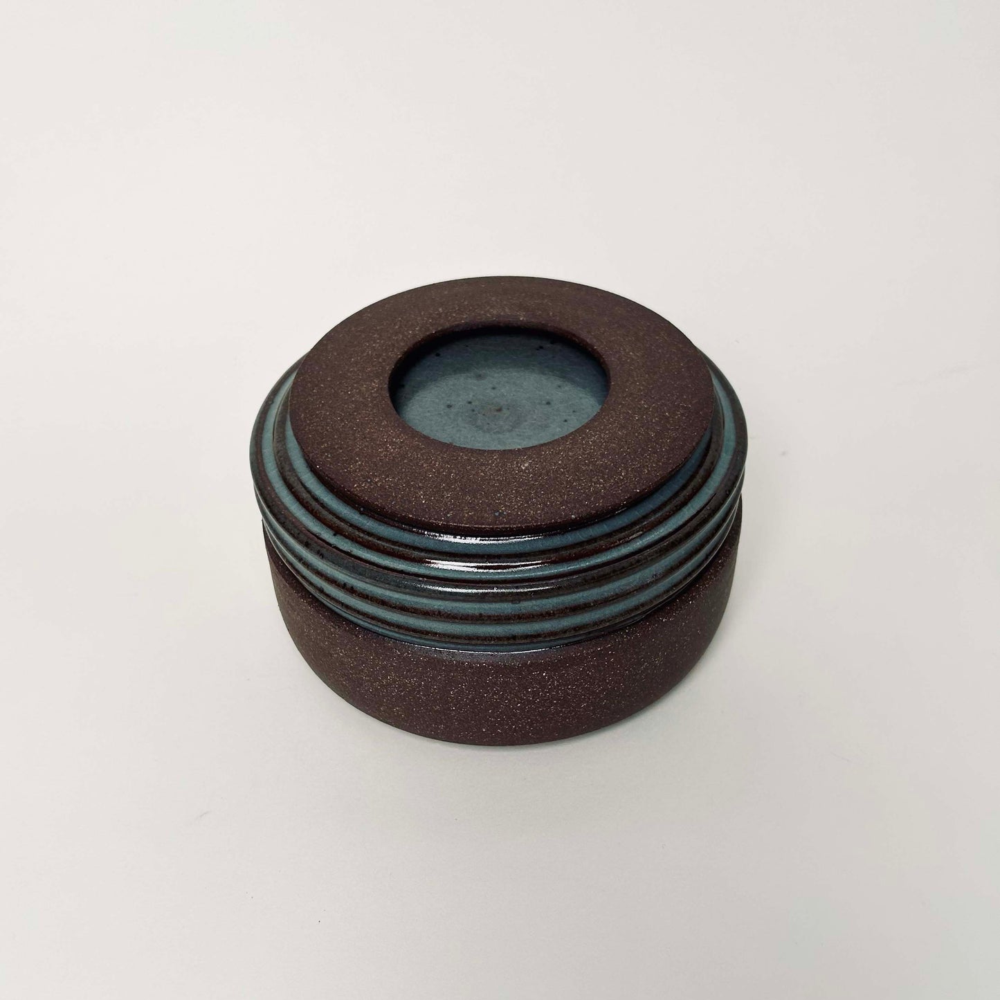 Wide Cylindrical Lidded Vessel in Celadon