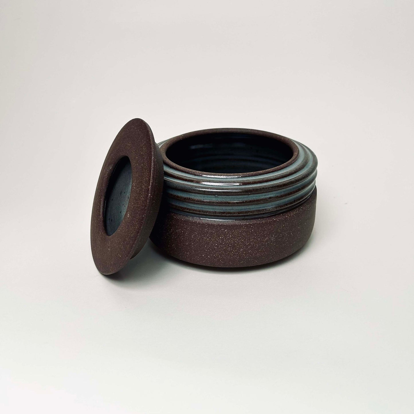 Wide Cylindrical Lidded Vessel in Celadon