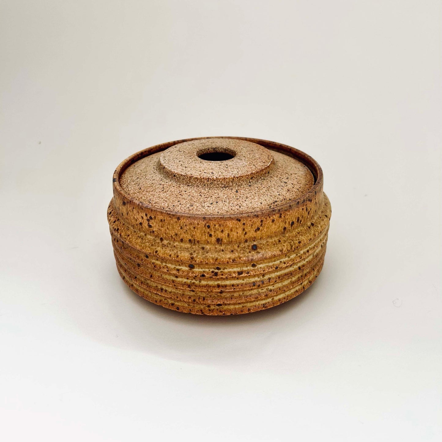 Cylindrical Ribbed Vessel w/ Inset Lid in Yellow Salt