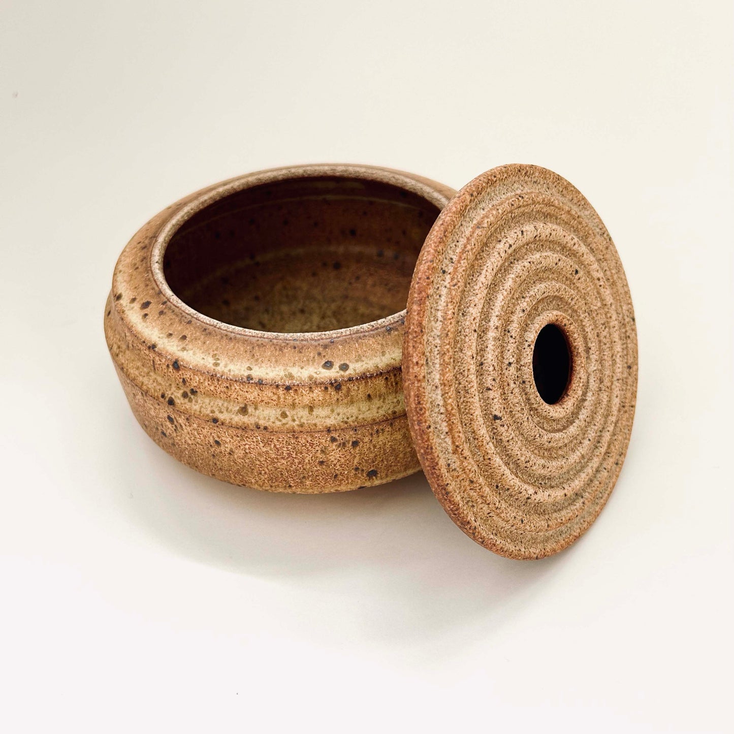 Angular Vessel w/ Ribbed Textured Lid in Yellow Salt