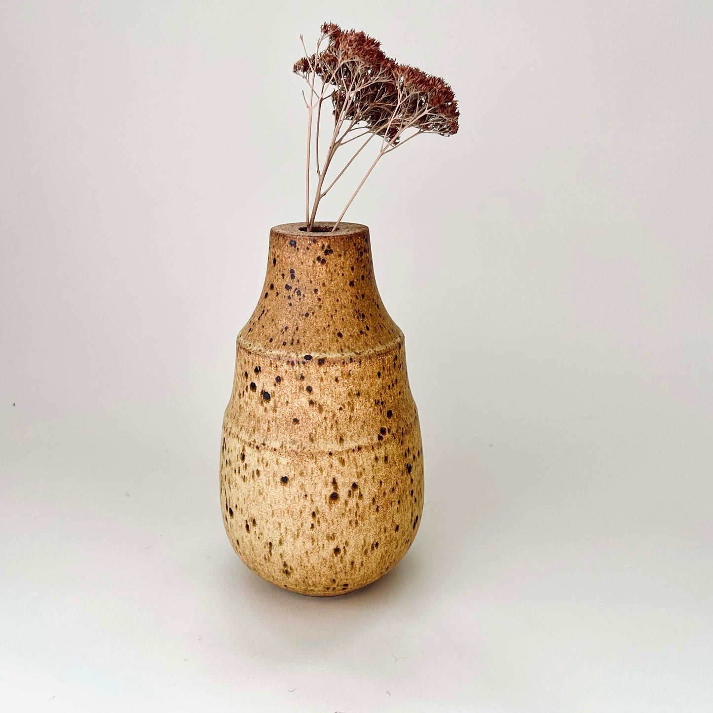 Speckled Vase in Yellow Salt