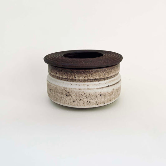 Wide Vessel w/ Textured Lid in Mocha Creme