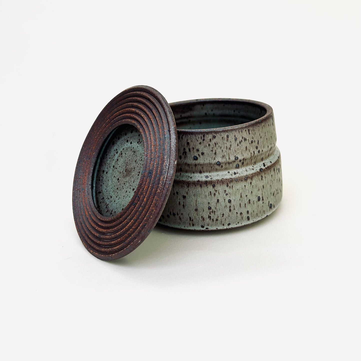 Wide Vessel w/ Textured Lid in Blue Fog