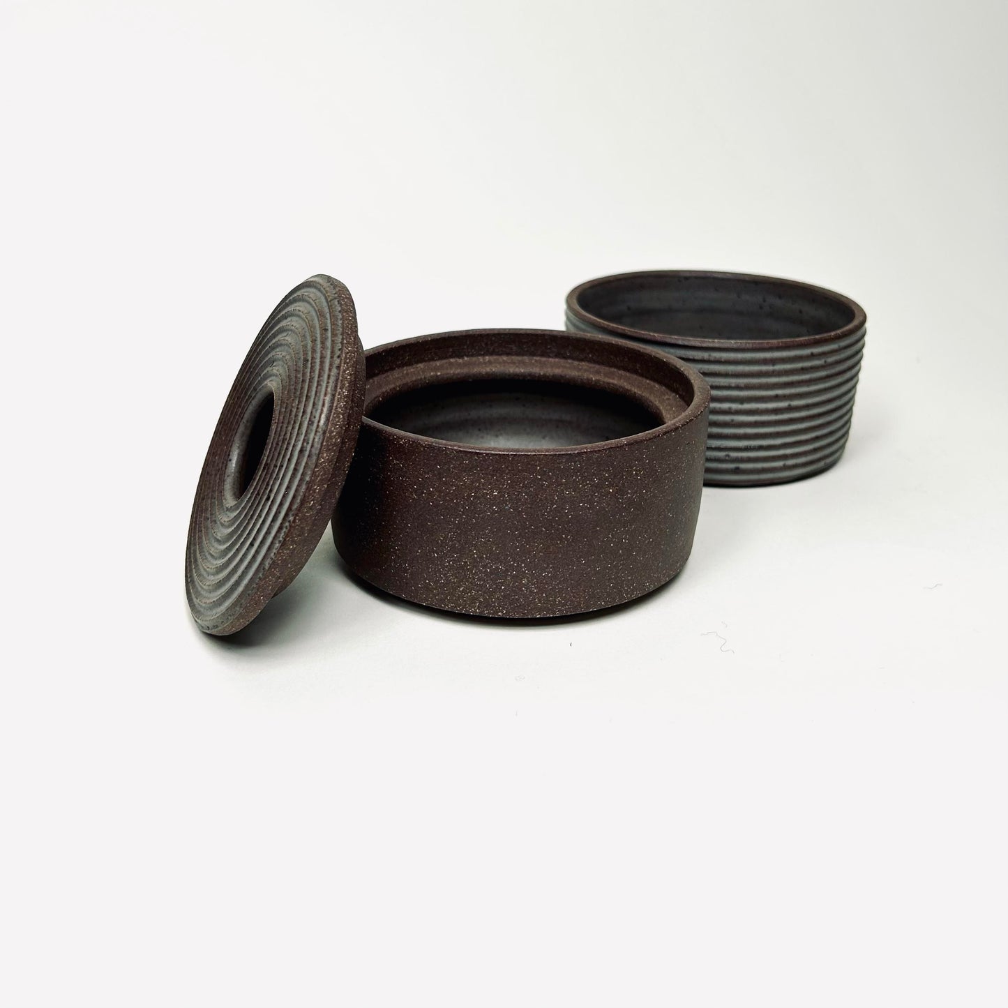 Two-Tiered Cylindrical Ribbed Lidded Container in Greige