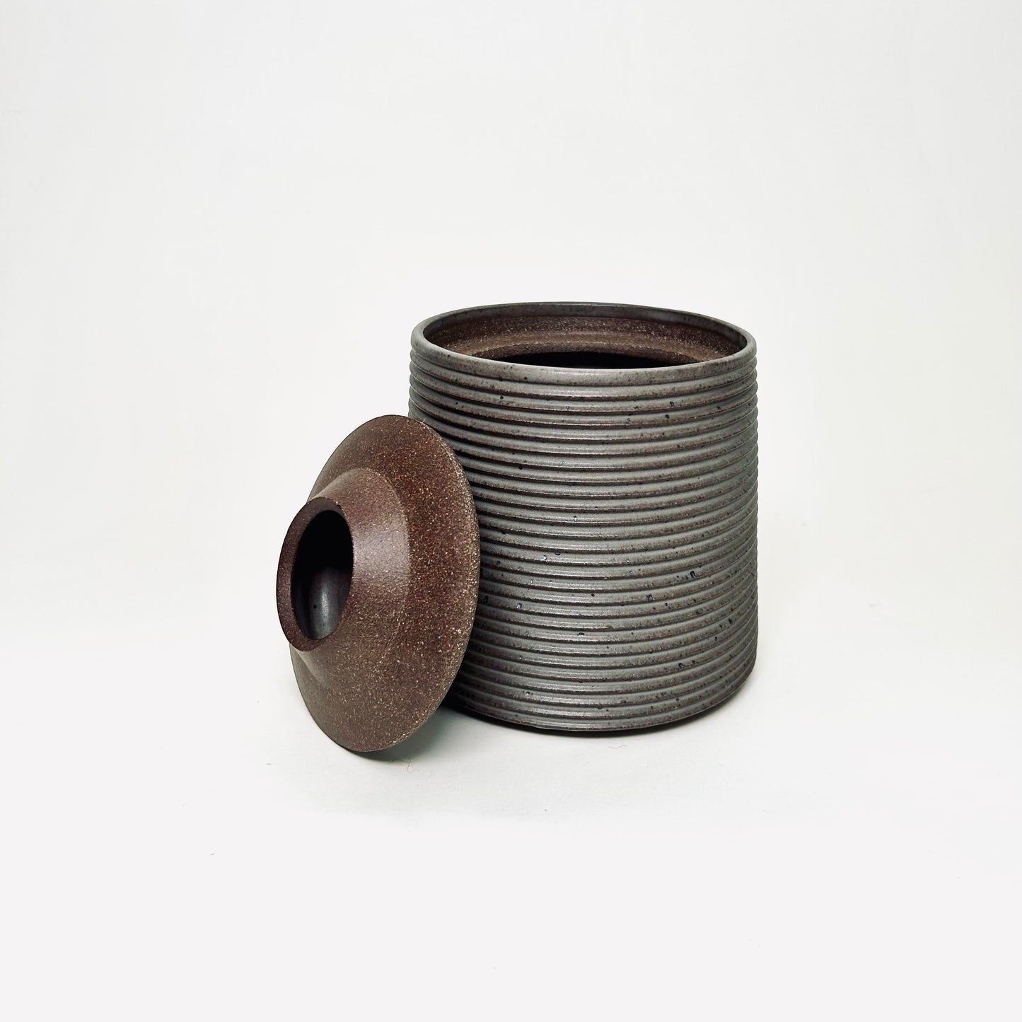 Tapered Vessel w/ Angular Lid in Greige