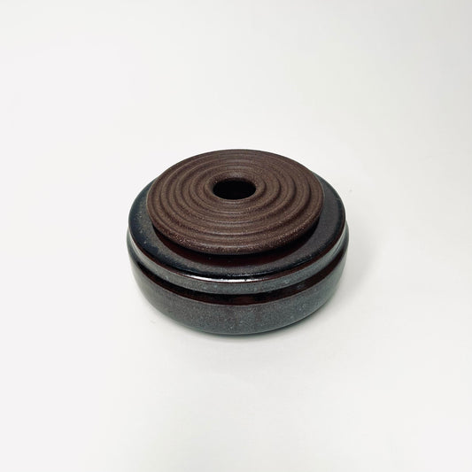 Cylindrical Vessel w/ Ribbed Lid in Oil Spot